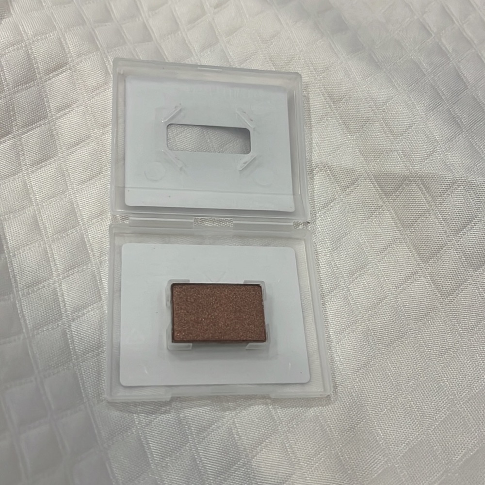 Mary Kay eye color